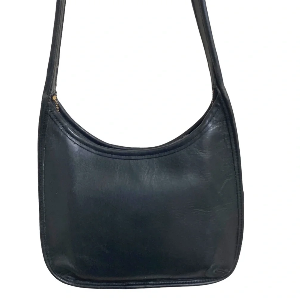 Coach 9020 vintage black leather mini ergo bag